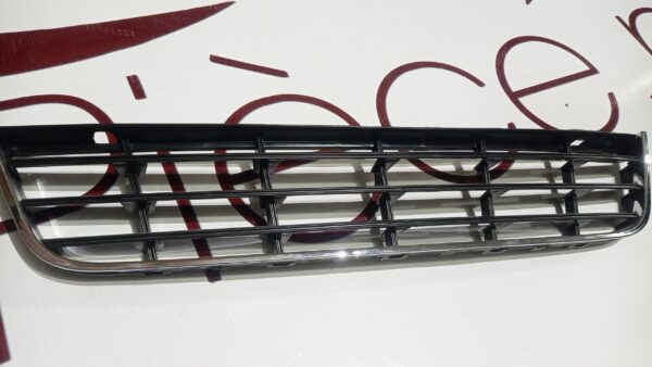 GRILLE CENTRALE PARCHOC VOLKSWAGEN GOLF 6 MK6 CROM