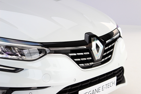 GRILLE CENTRAL RENAULT MÉGANE 4 2018+